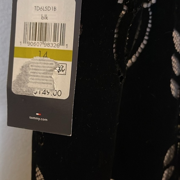 ‼️NWT:TOMMY HILFIGER SHEATH LACE SLEEVELESS ROUND NECK DRESS - Picture 10 of 14